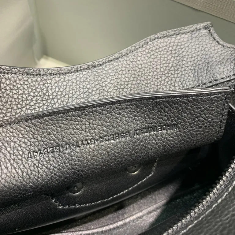 Balenciaga Bag 